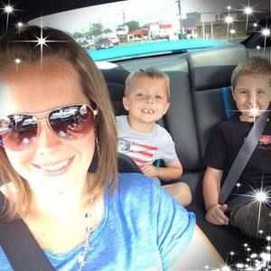 Meet your Posher, Mandy